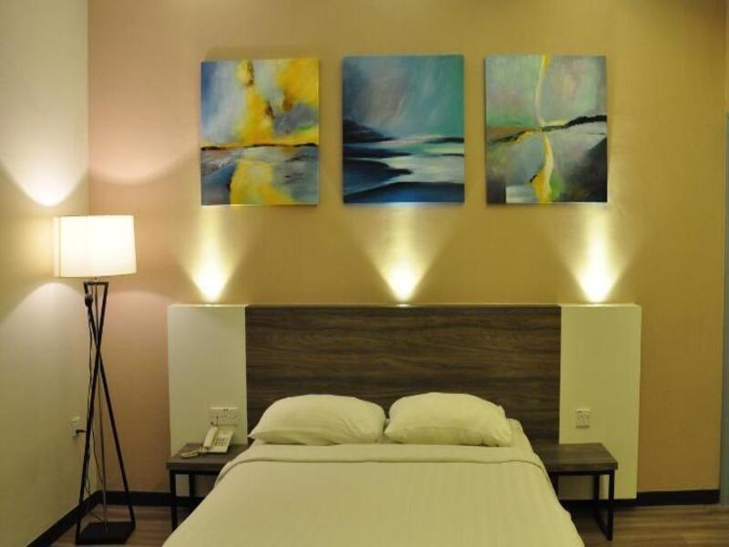 Frazel Inn Hotel Parit Buntar Exterior foto