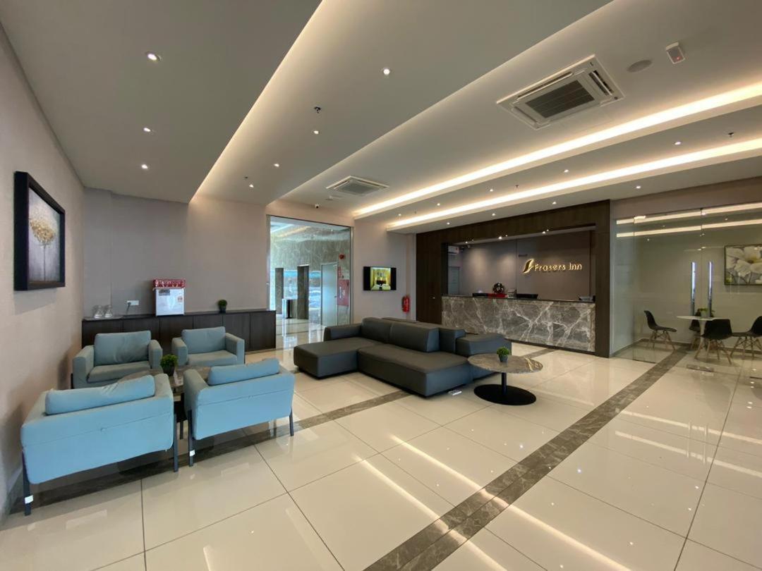 Frazel Inn Hotel Parit Buntar Exterior foto